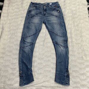 Vintage ONLY Denimize The World women Distressed Button Up Ankle Jean Size 29